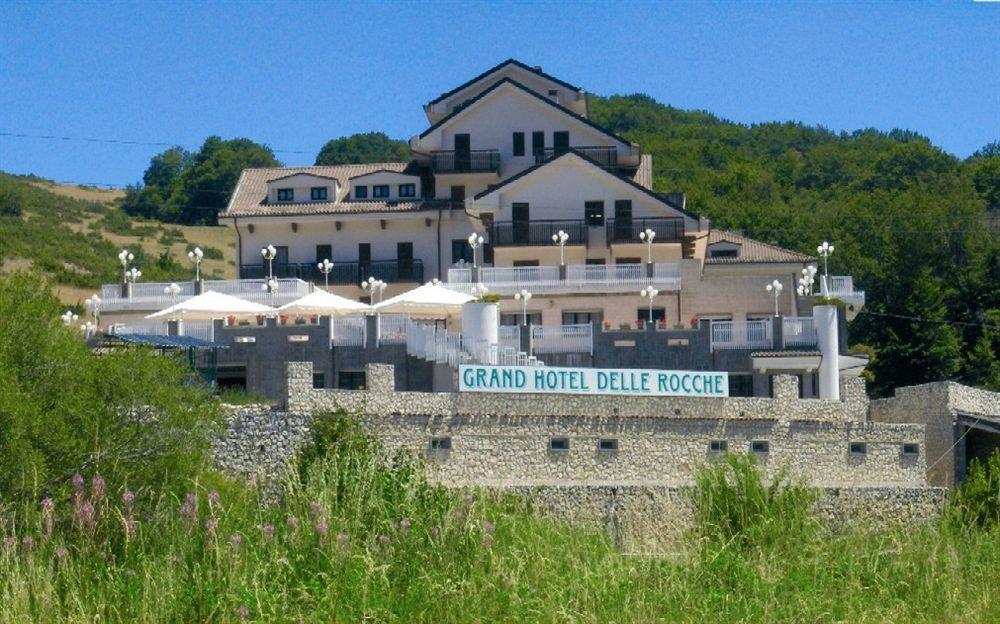 Grand Hotel Delle Rocche Rocca di Mezzo Eksteriør billede